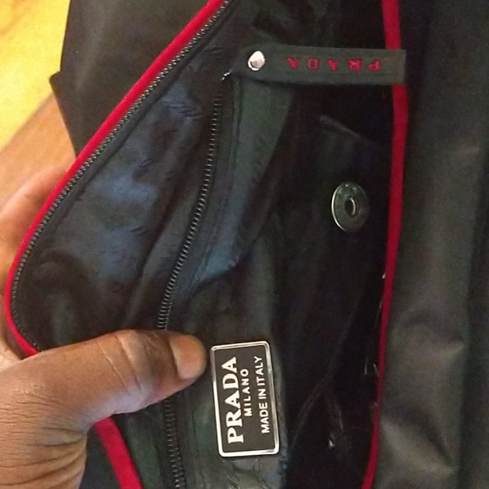Prada duffle - Picture 3 of 3